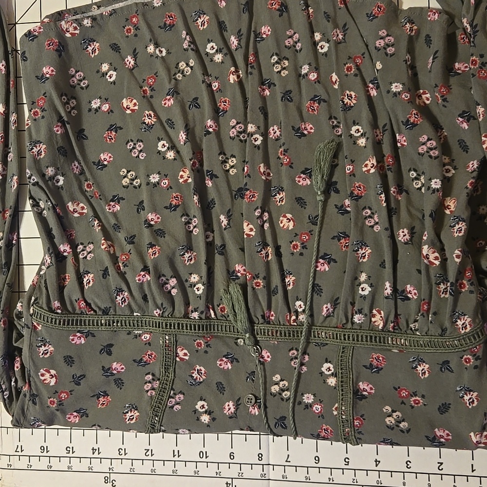 Lucky Brand Floral Green Women's Top Size SMALL: A - Picture 9 of 10